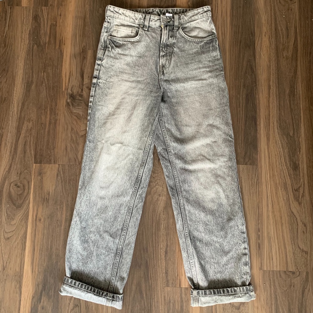 Straight-Leg Jeans